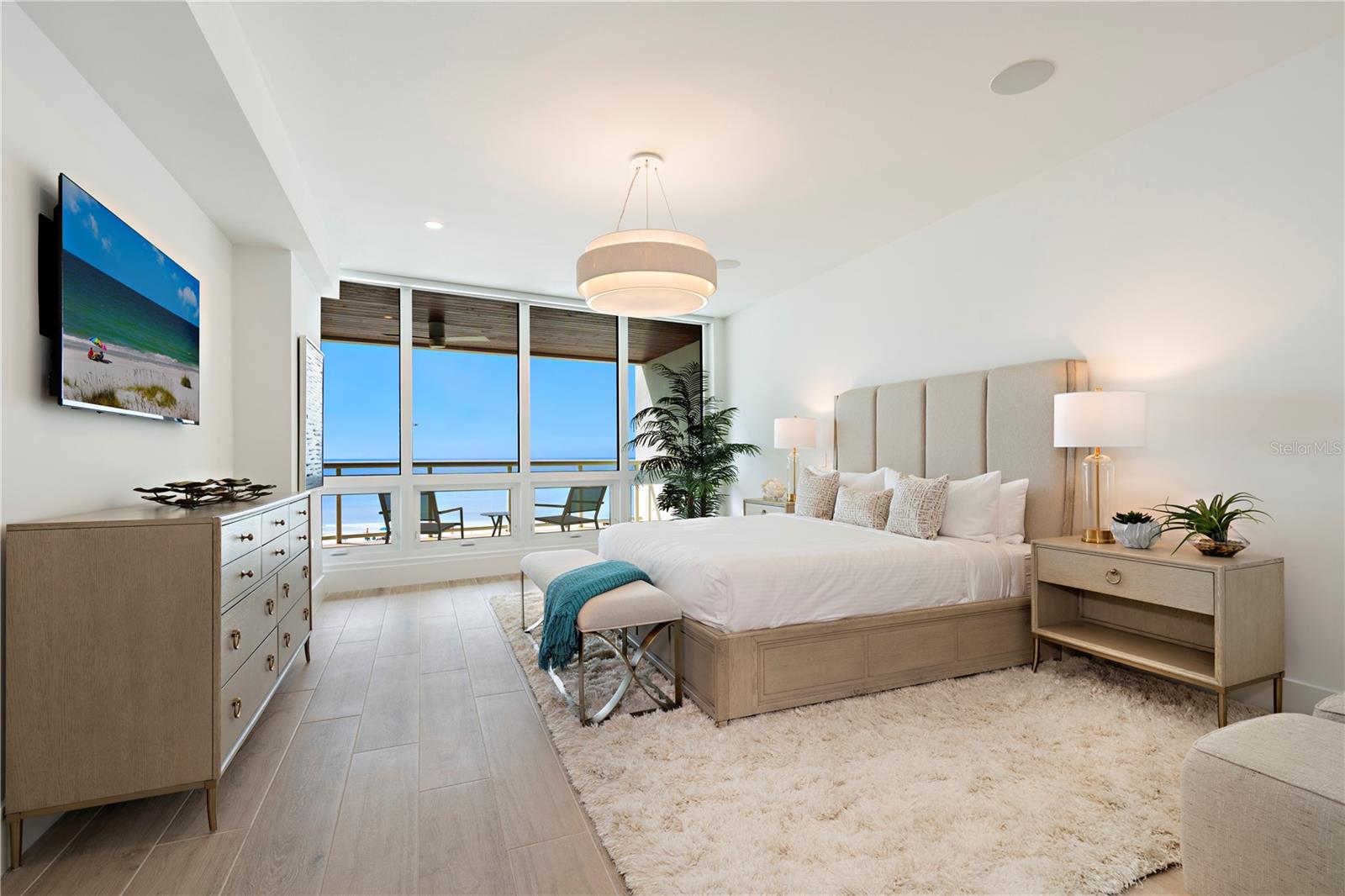 TEN35 SEASIDE - Residential