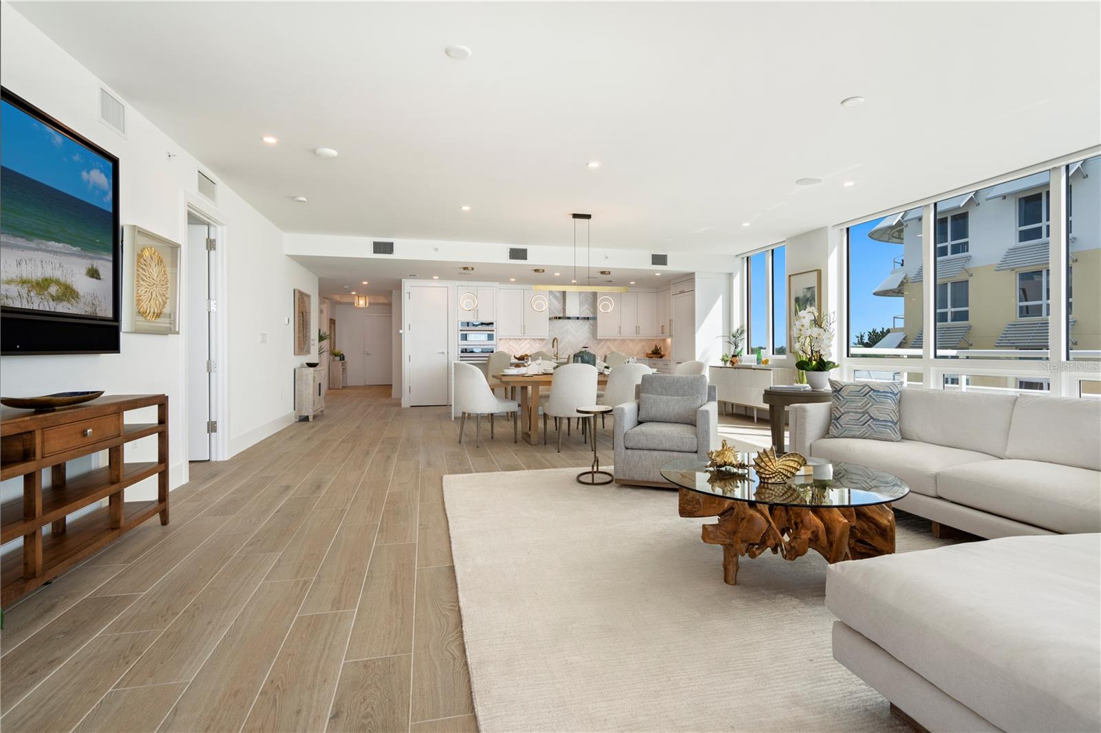 TEN35 SEASIDE - Residential