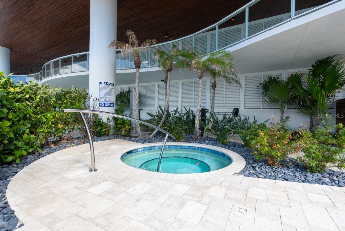 TEN35 SEASIDE - Residential