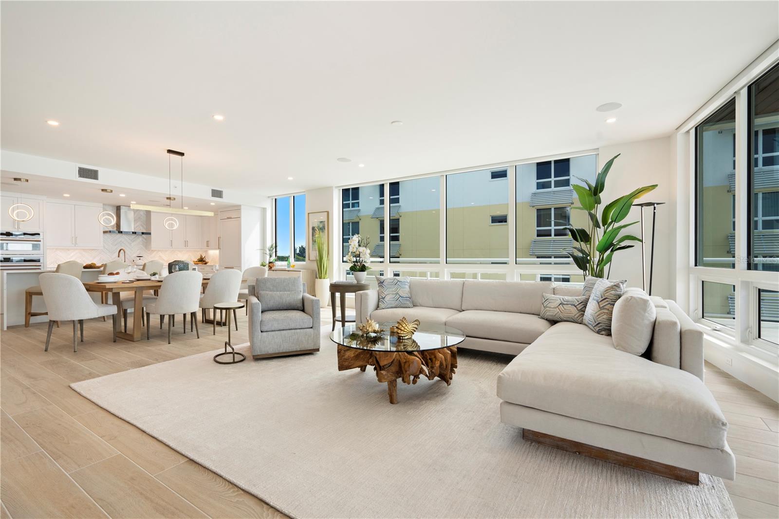 TEN35 SEASIDE - Residential