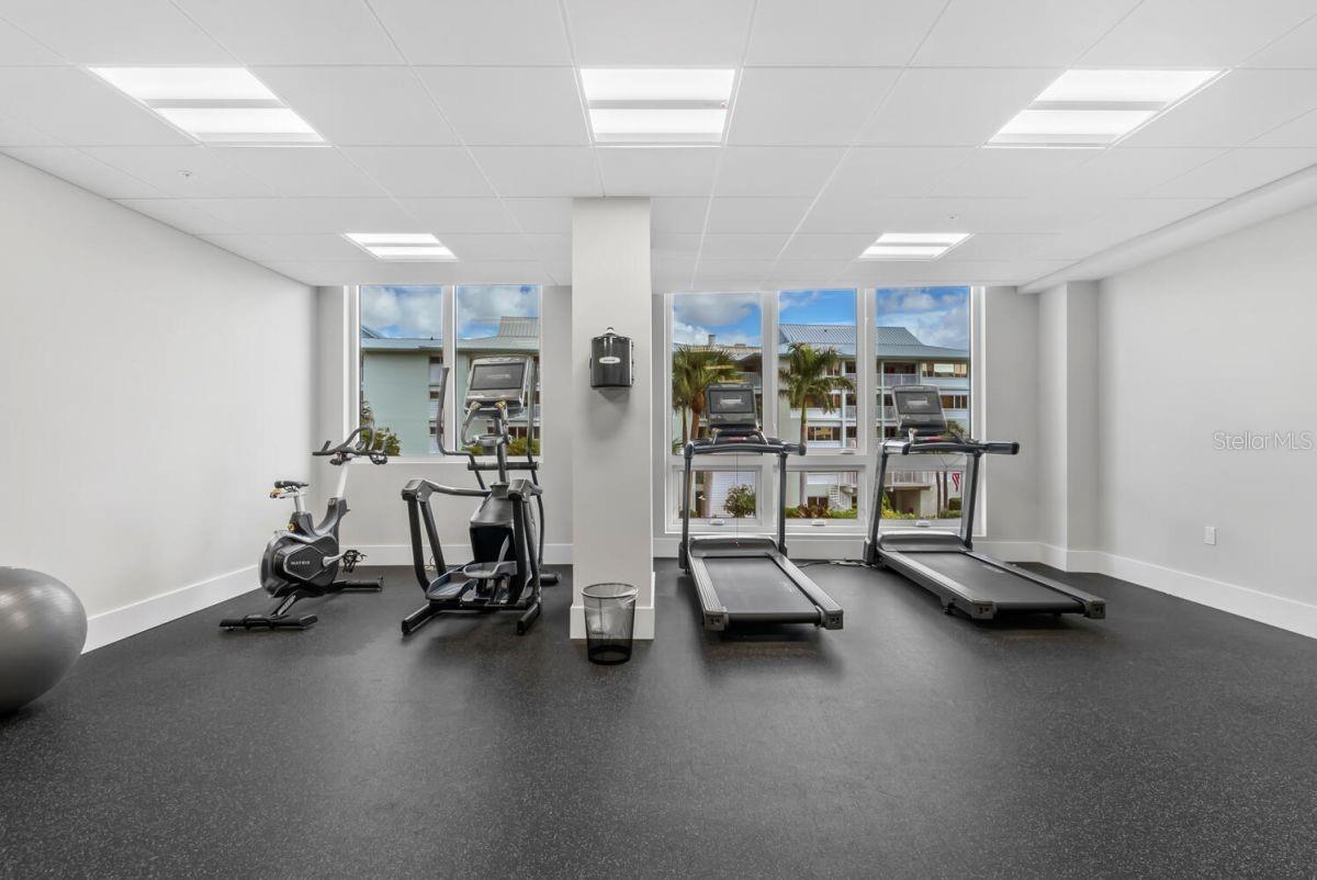 TEN35 SEASIDE - Residential