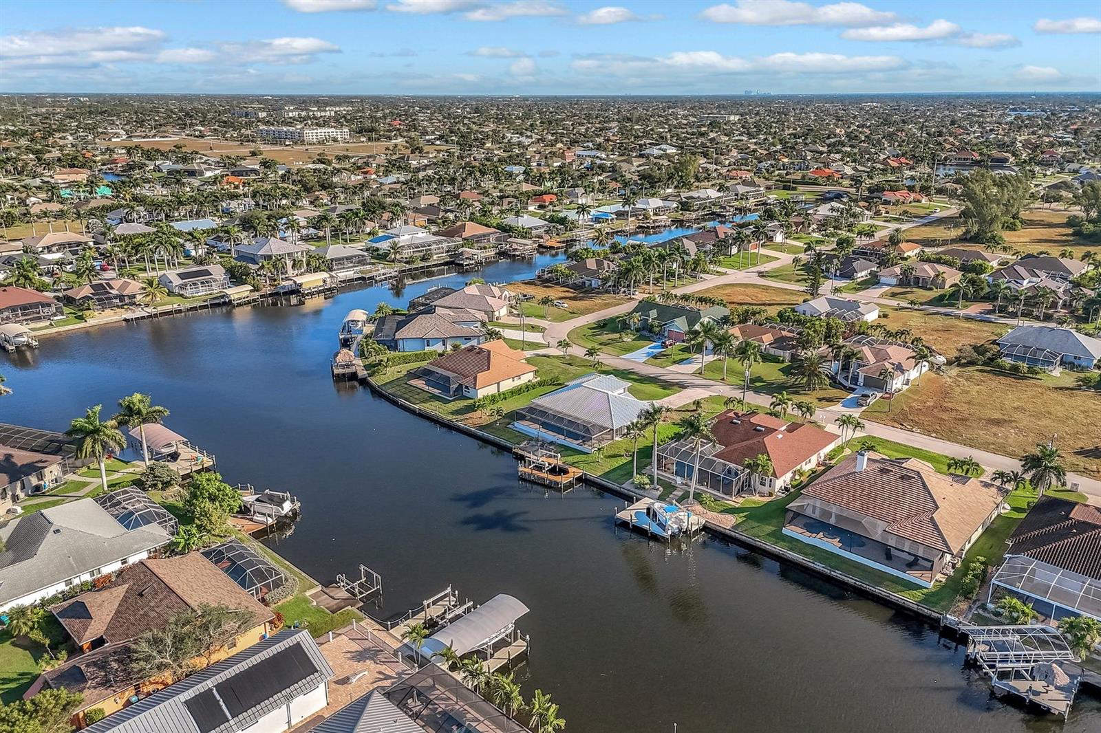 CAPE CORAL - Residential