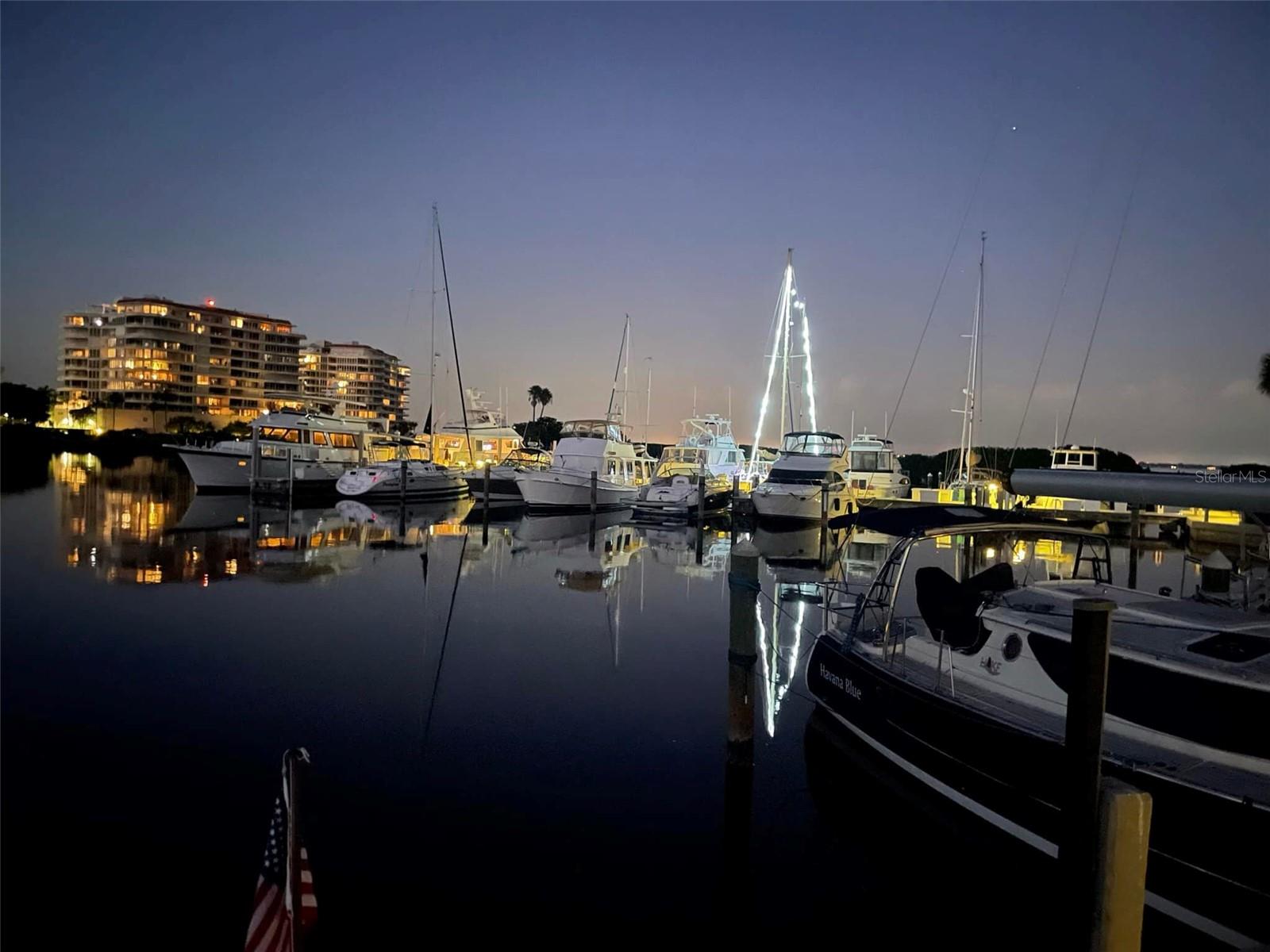 LONGBOAT KEY MOORINGS MARINA - Residential