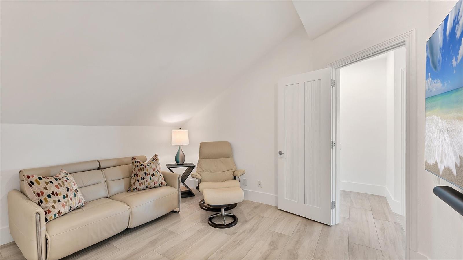 BIRD KEY SUB - Residential