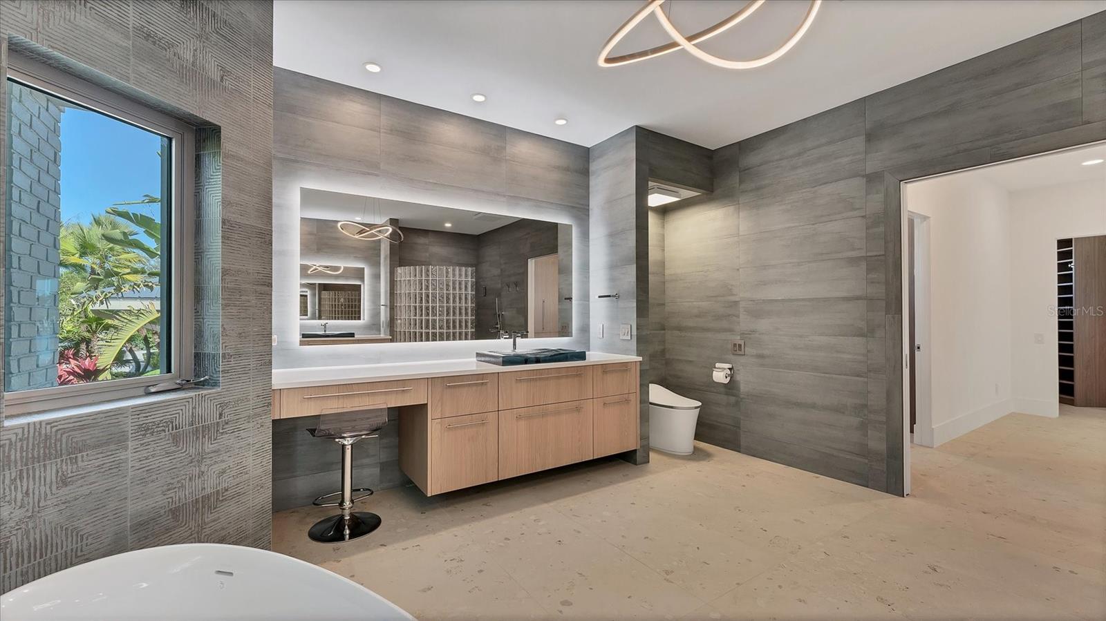 BIRD KEY SUB - Residential