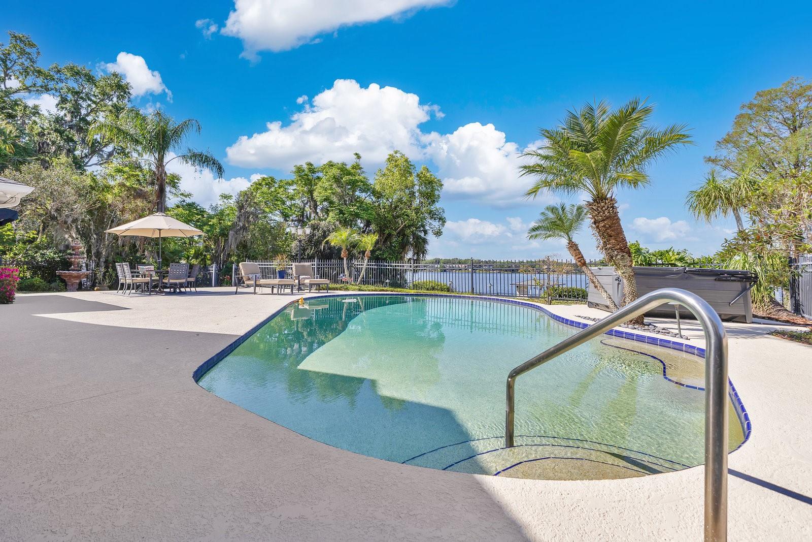 KENILWORTH SHORES SEC 06 - Residential