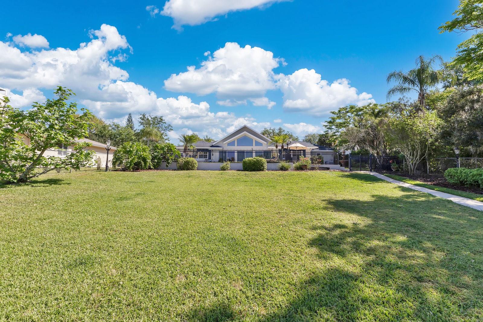 KENILWORTH SHORES SEC 06 - Residential