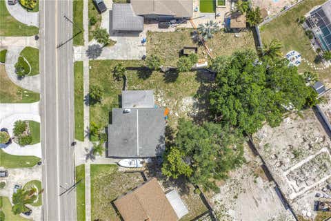 Photo of 4030 Overlook Drive NE, St Petersburg, FL 33703 (MLS # TB8515571)