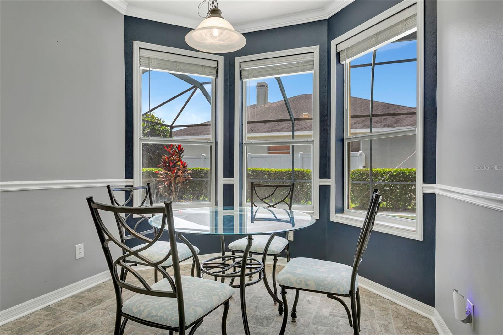 HIGHLAND RIDGE - Residential