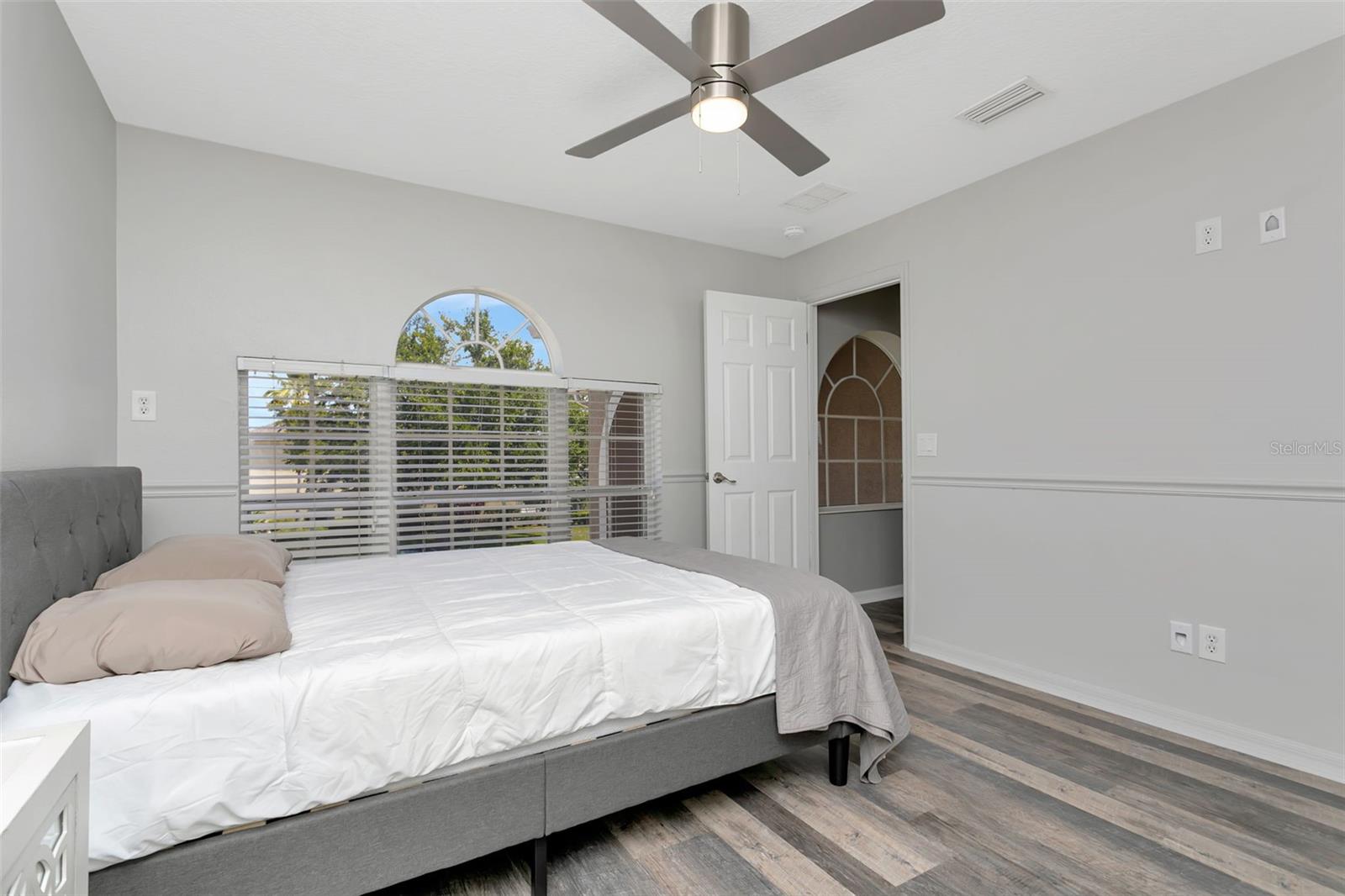 HIGHLAND RIDGE - Residential