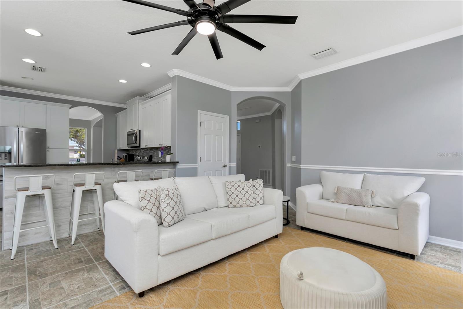HIGHLAND RIDGE - Residential
