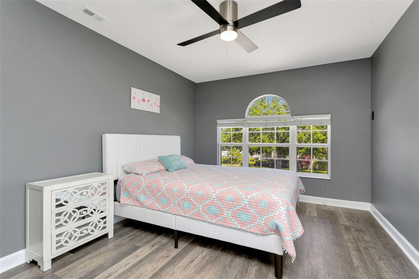 HIGHLAND RIDGE - Residential