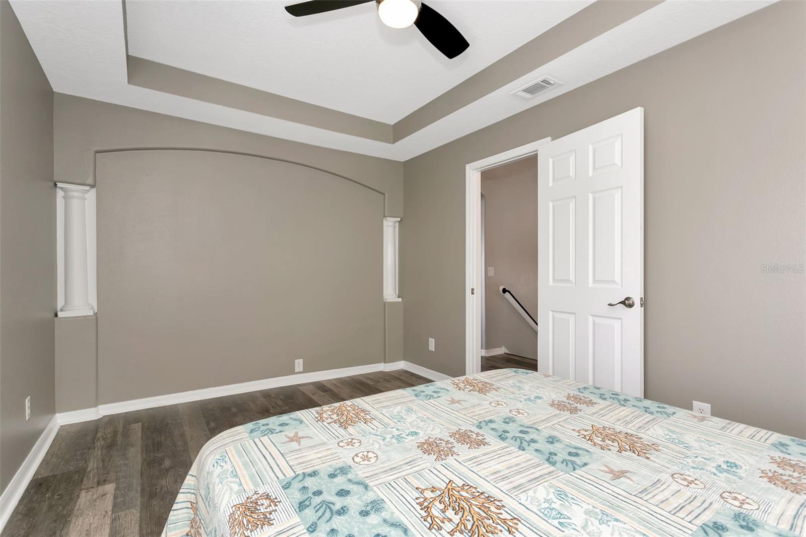 HIGHLAND RIDGE - Residential