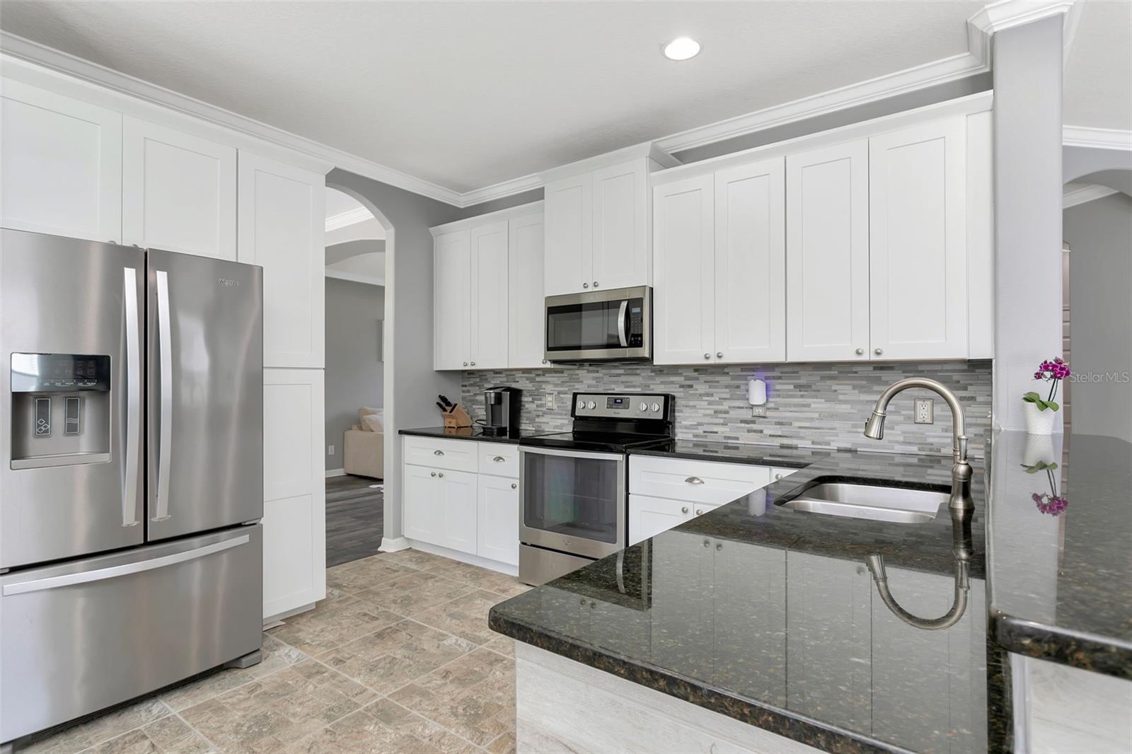 HIGHLAND RIDGE - Residential