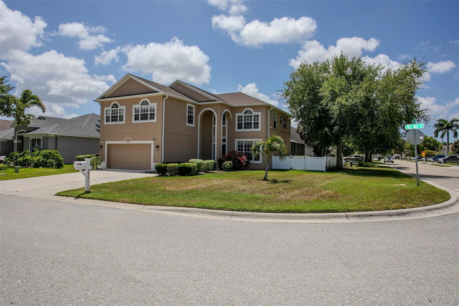 HIGHLAND RIDGE - Residential