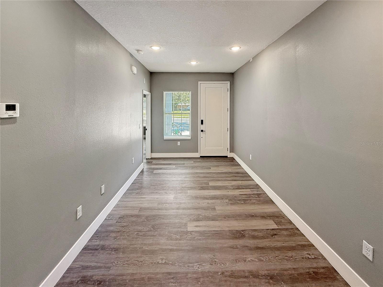 LAKE WALES LAND CO SUB - Residential Lease