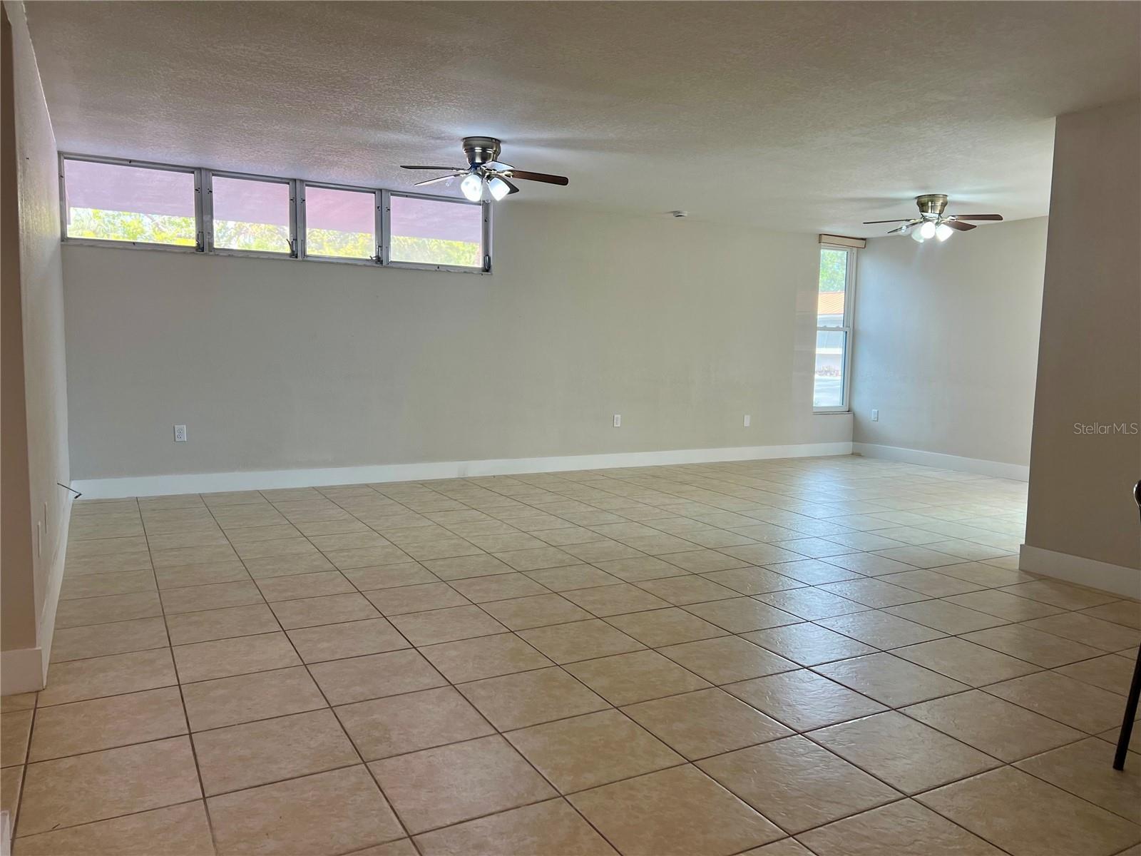 EDGEWATER ARMS 3RD CONDO - Residential