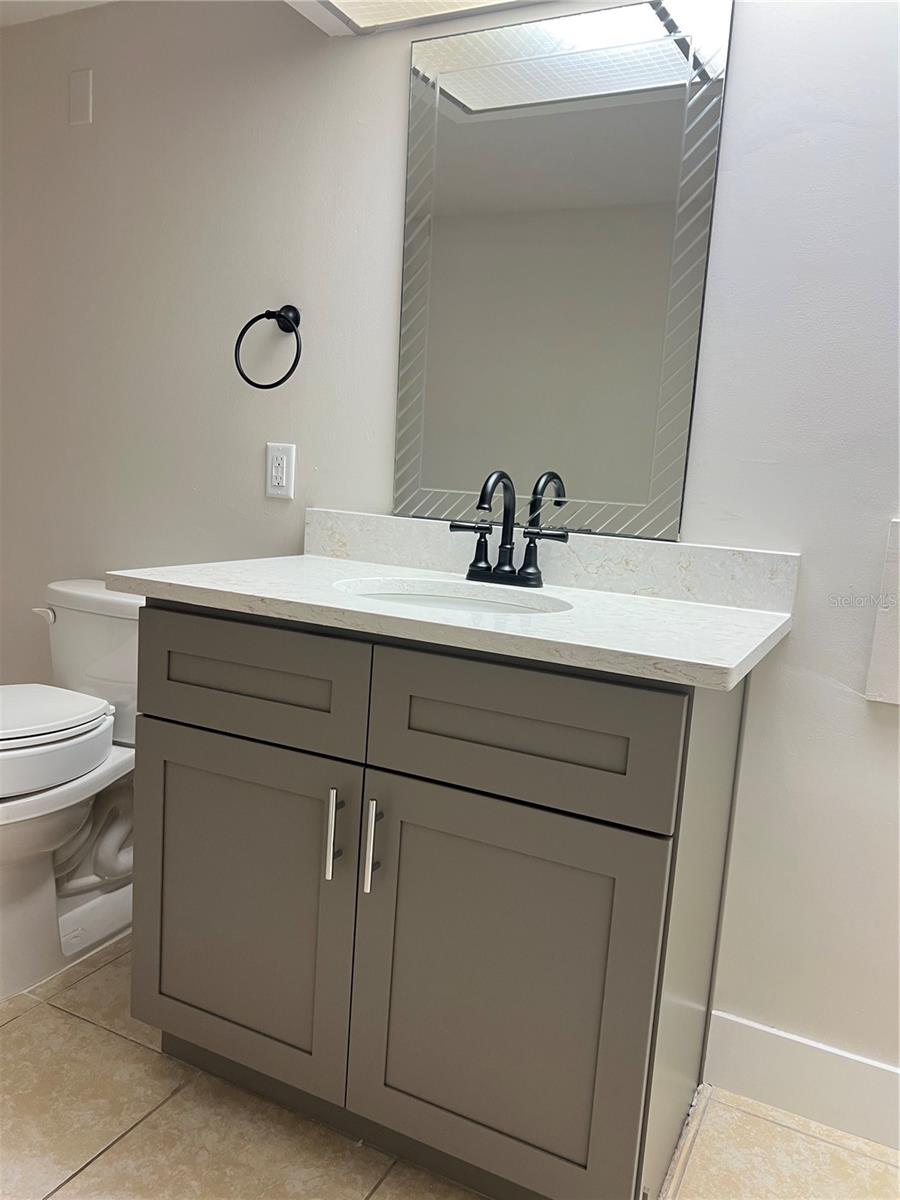EDGEWATER ARMS 3RD CONDO - Residential