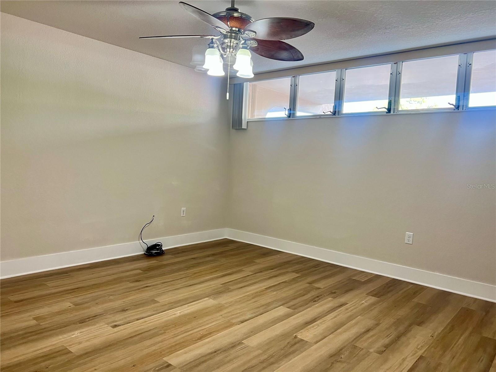 EDGEWATER ARMS 3RD CONDO - Residential