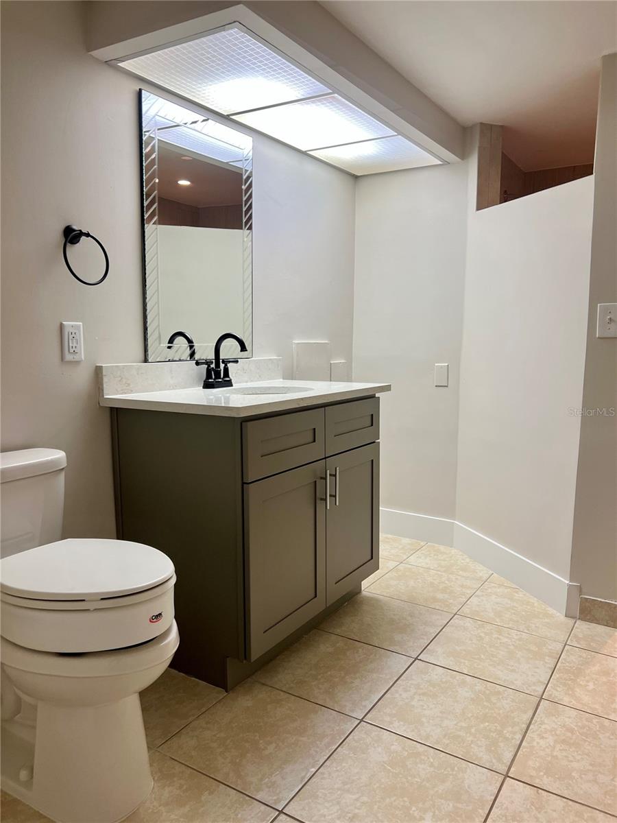 EDGEWATER ARMS 3RD CONDO - Residential
