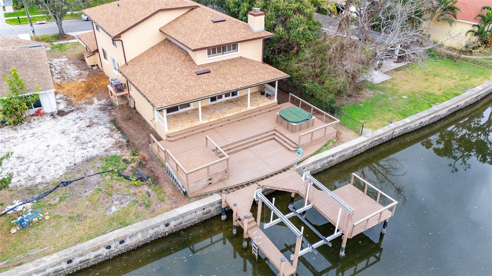 DAVIS ISLANDS PB10 PG52 TO 57 - Residential