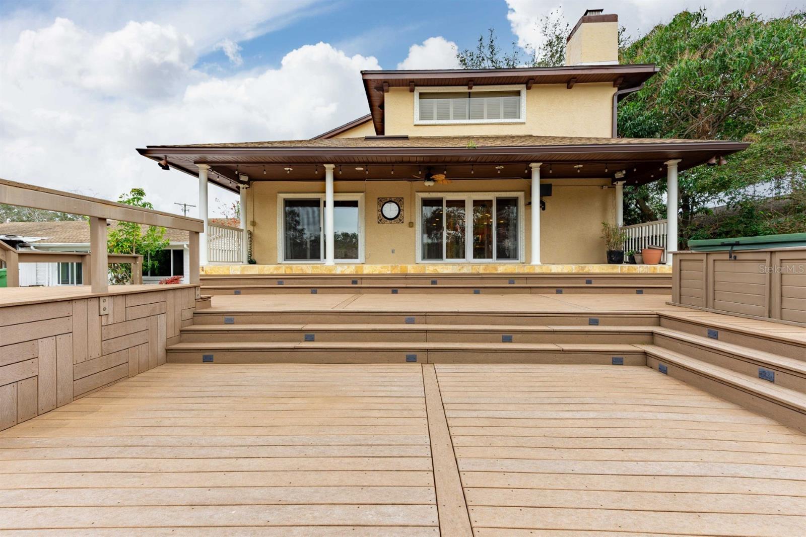 DAVIS ISLANDS PB10 PG52 TO 57 - Residential