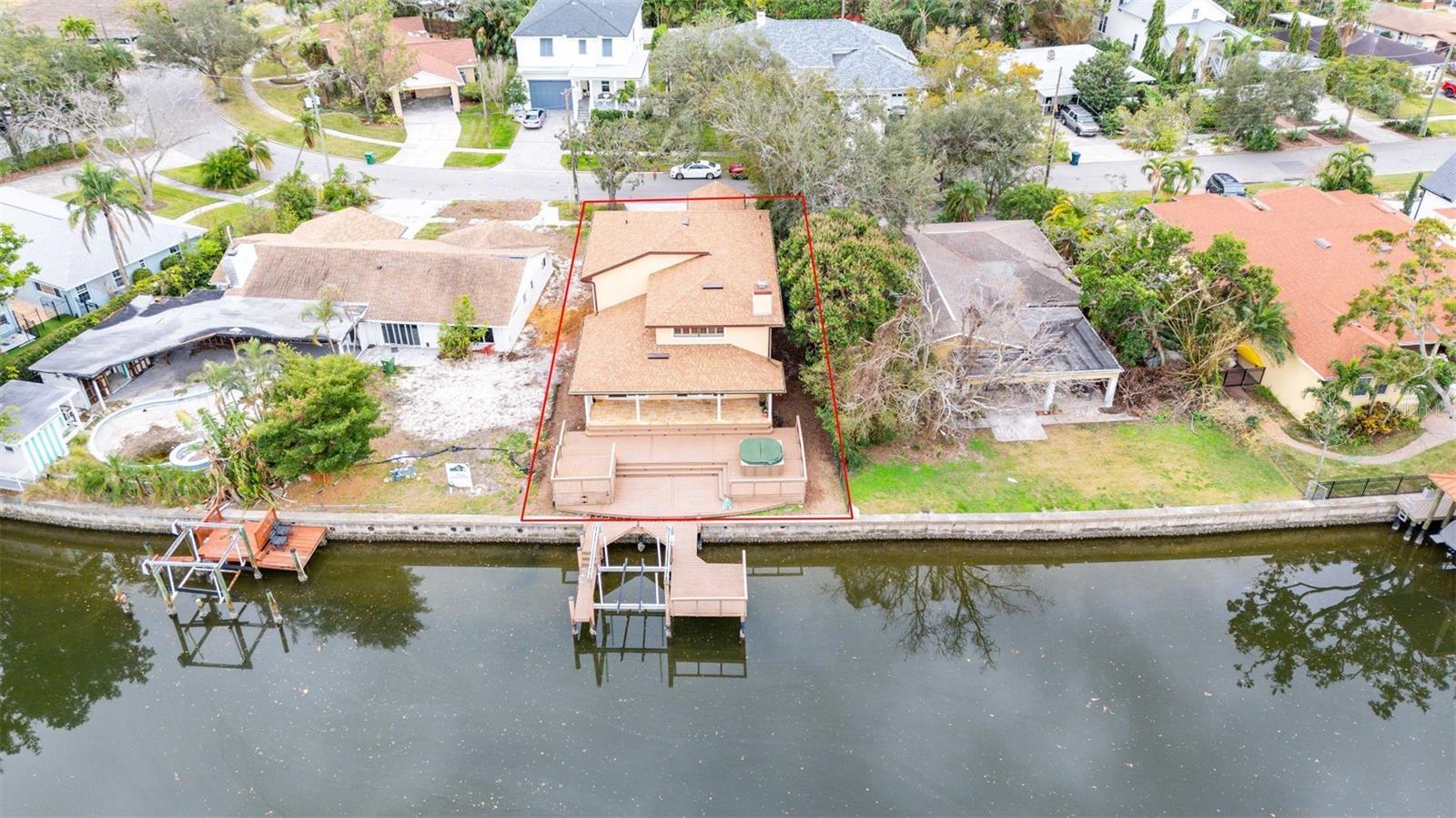 DAVIS ISLANDS PB10 PG52 TO 57 - Residential