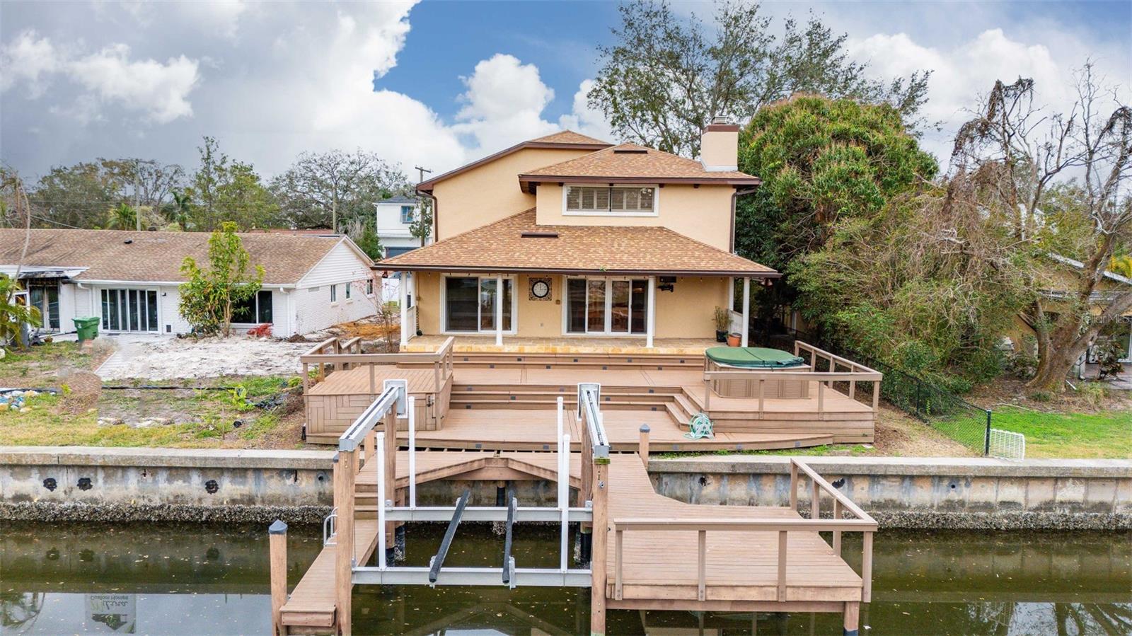 DAVIS ISLANDS PB10 PG52 TO 57 - Residential