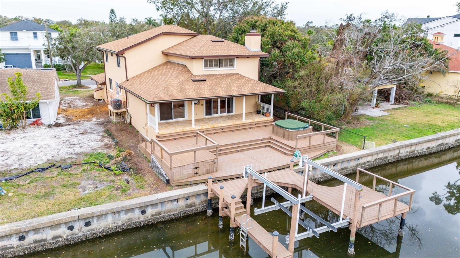 DAVIS ISLANDS PB10 PG52 TO 57 - Residential