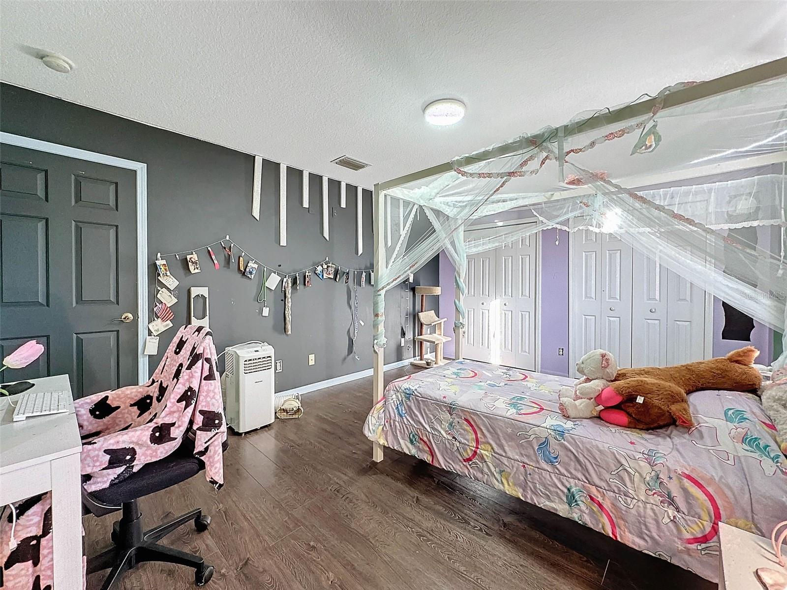 STERLING HILLS PHASE 1B - Residential