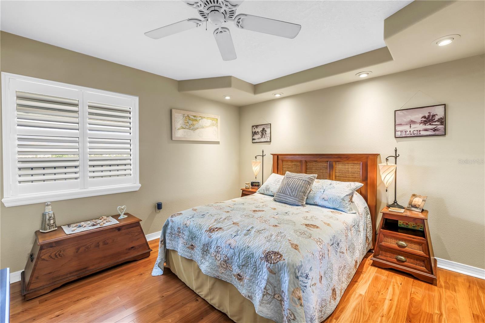 PALM PLACE - Residential