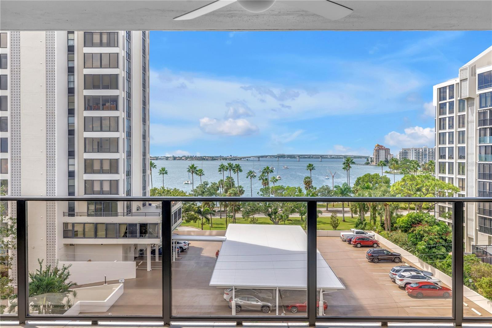 PALM PLACE - Residential