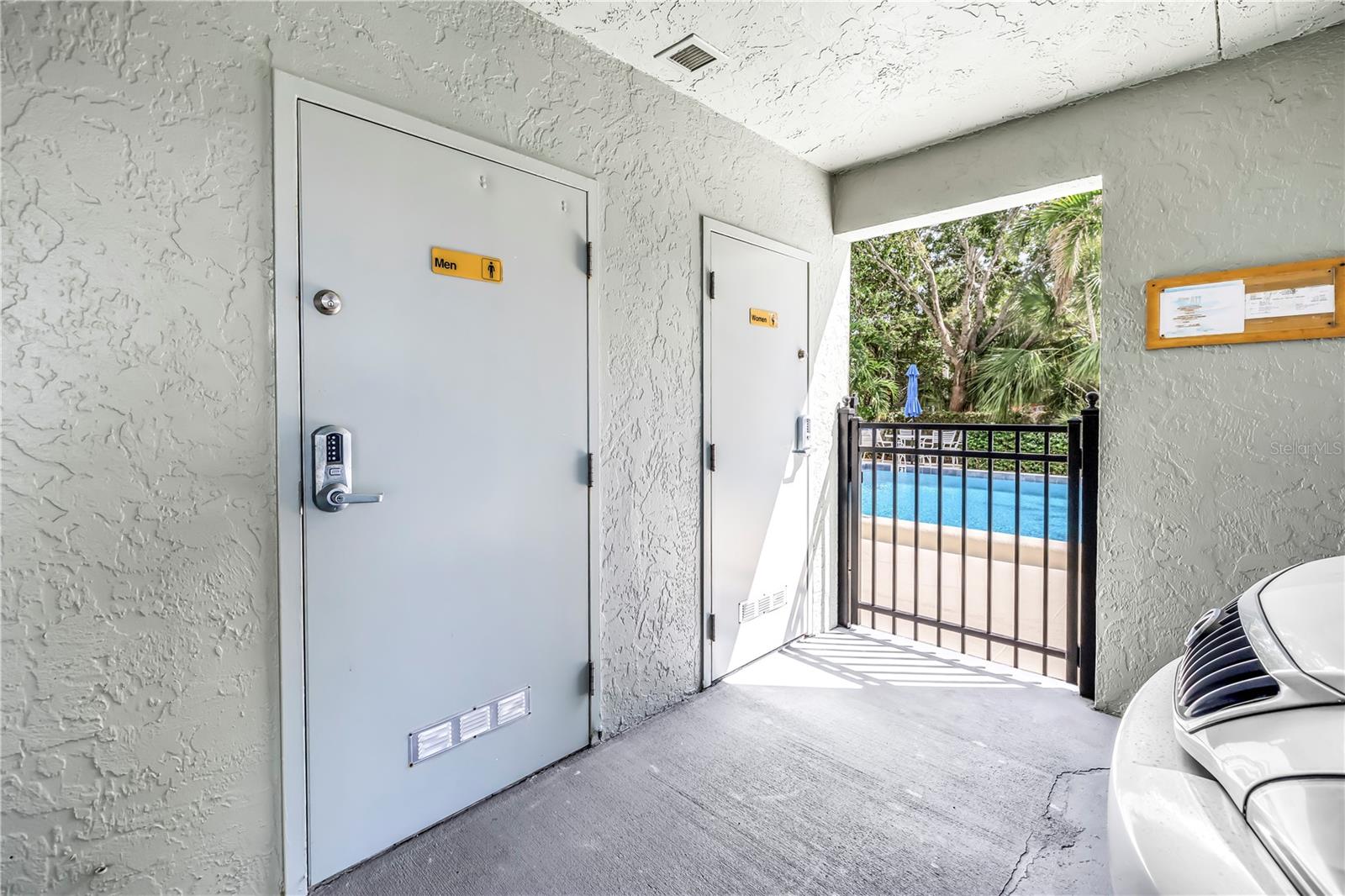 PALM PLACE - Residential