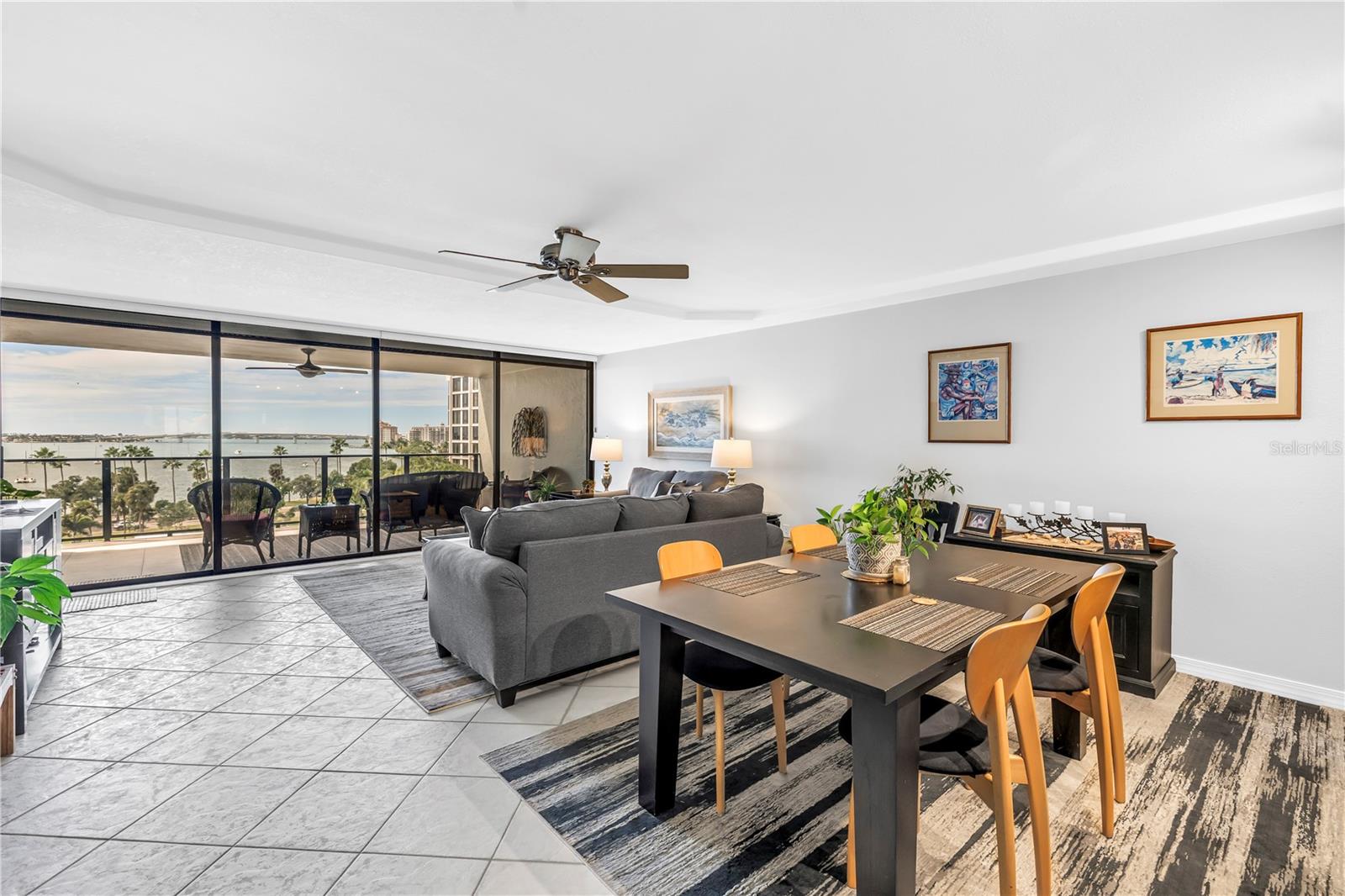 PALM PLACE - Residential