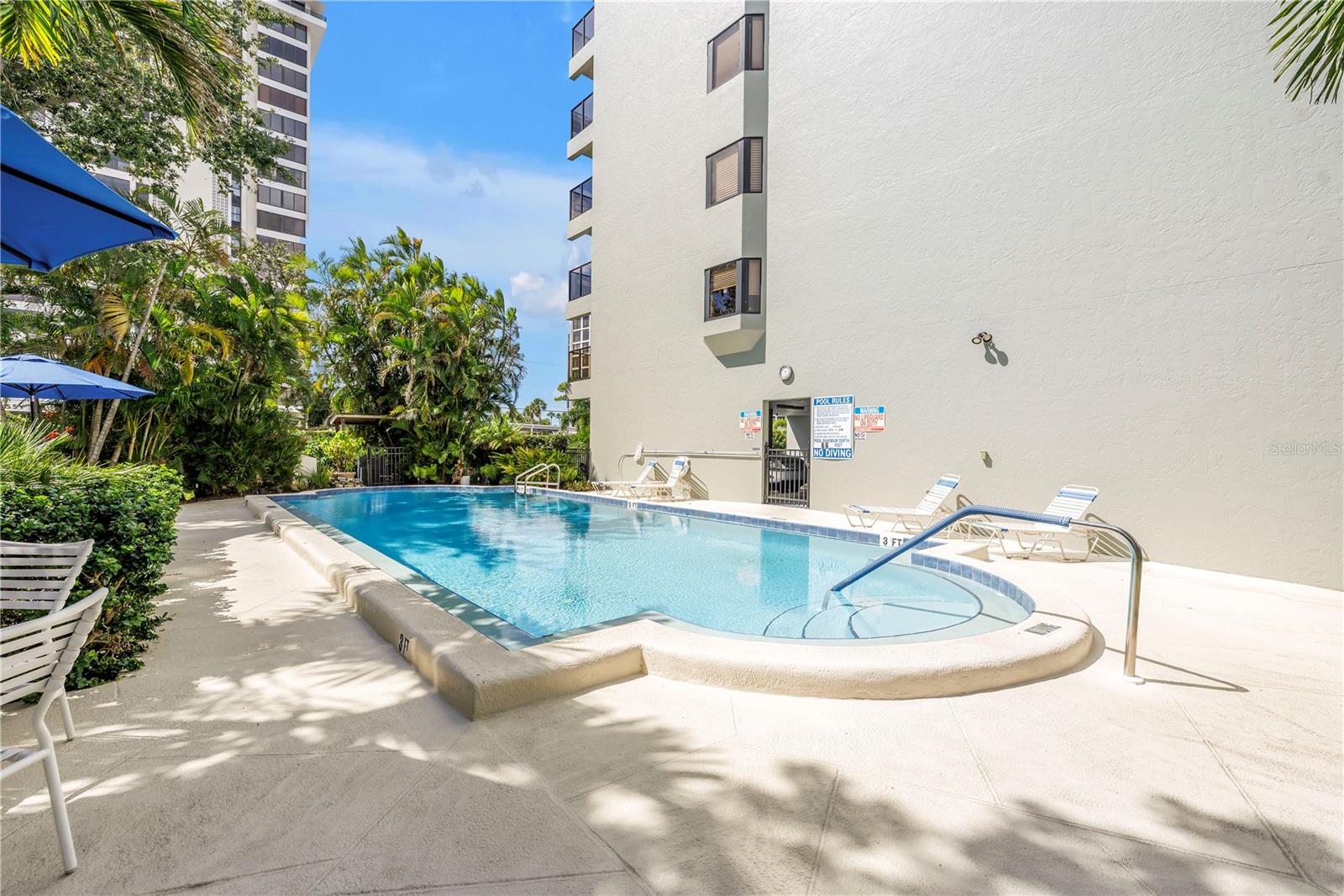 PALM PLACE - Residential