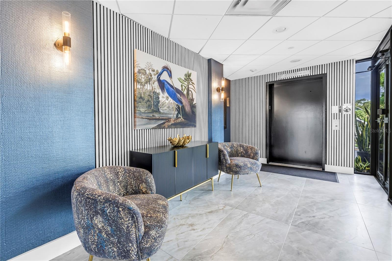 PALM PLACE - Residential