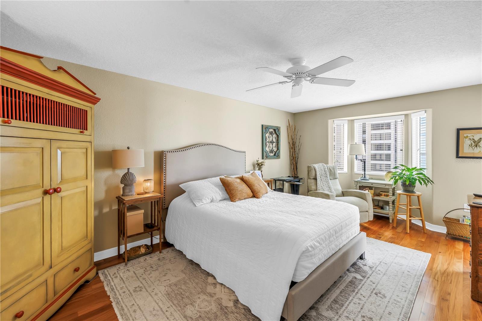 PALM PLACE - Residential