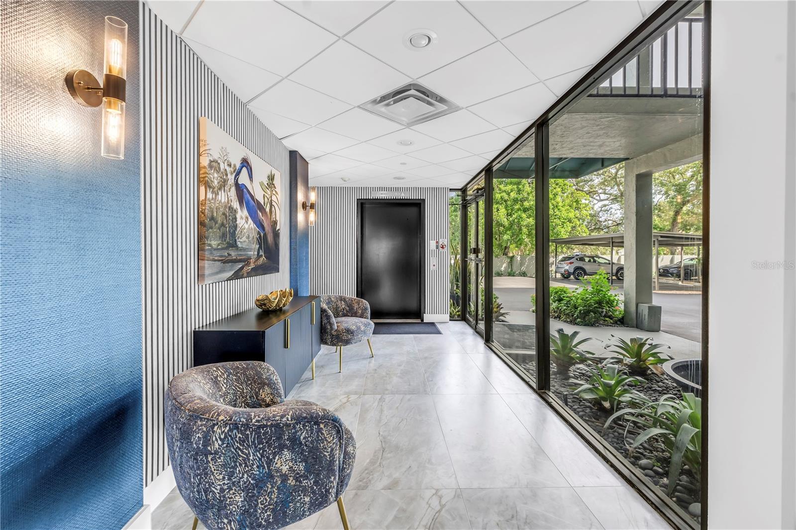 PALM PLACE - Residential