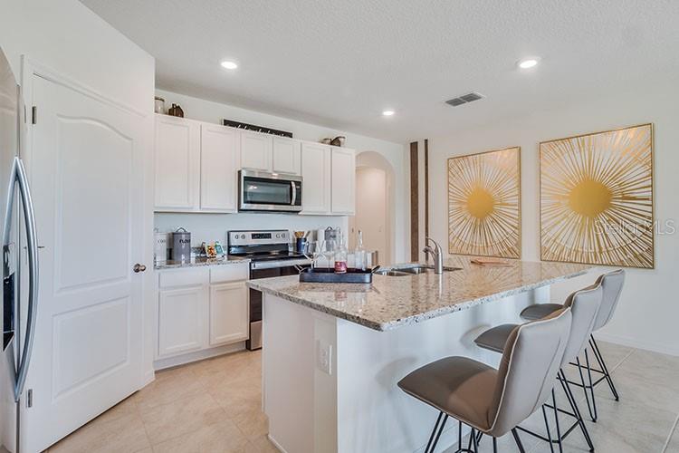 HARMONY WEST - Residential