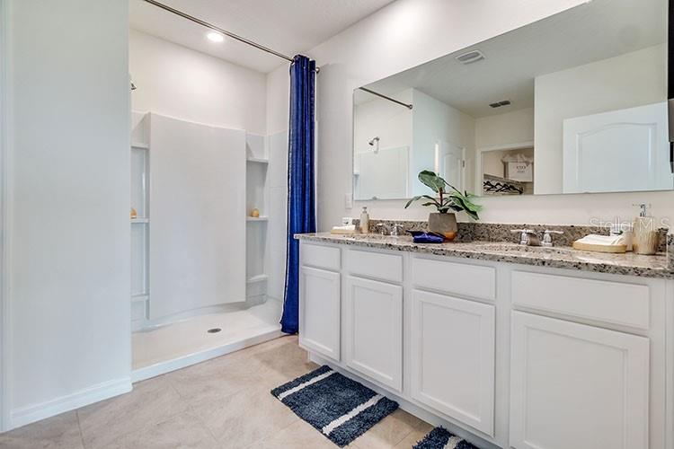 HARMONY WEST - Residential