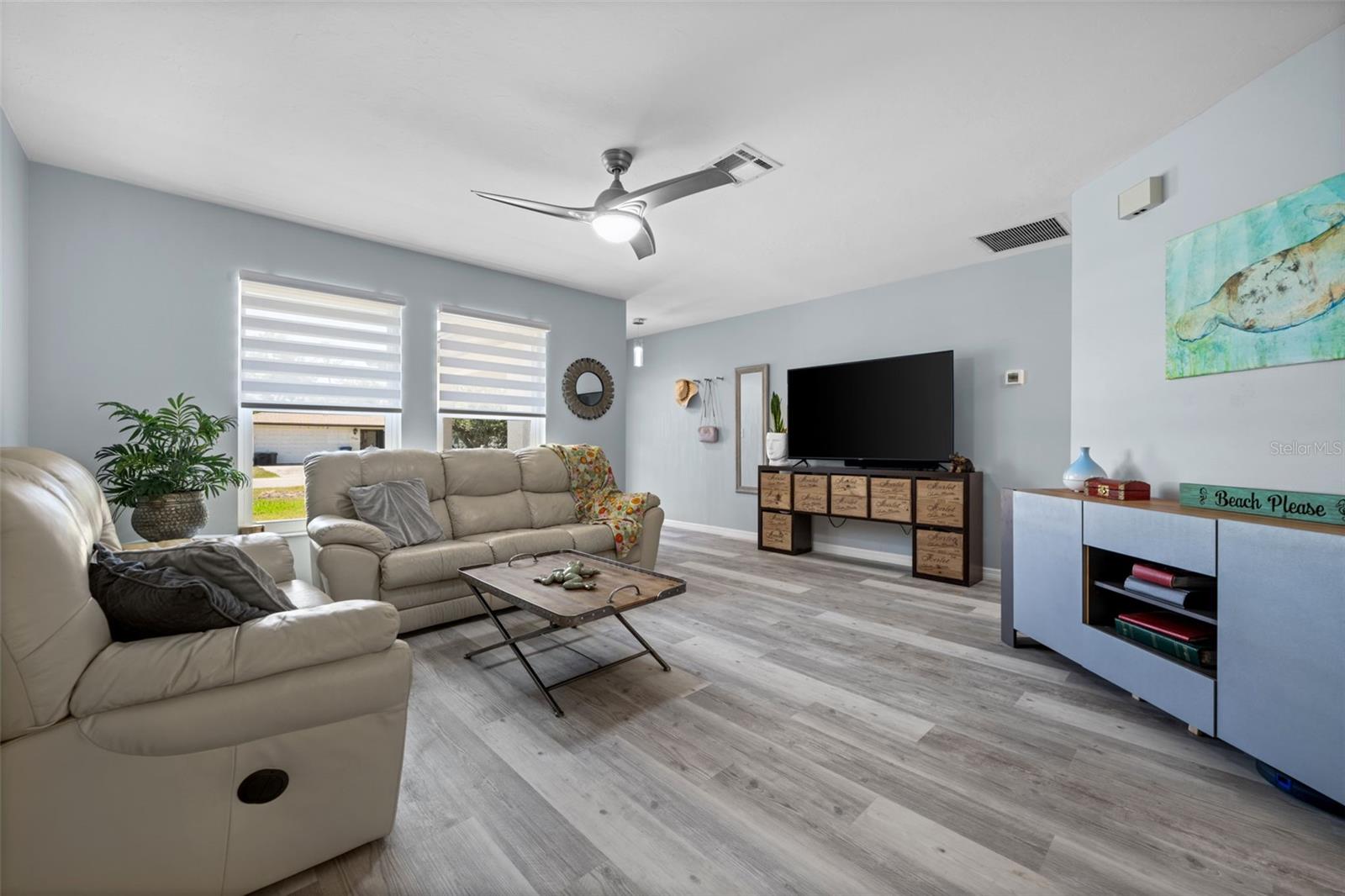 3355 ROSLYN ROAD