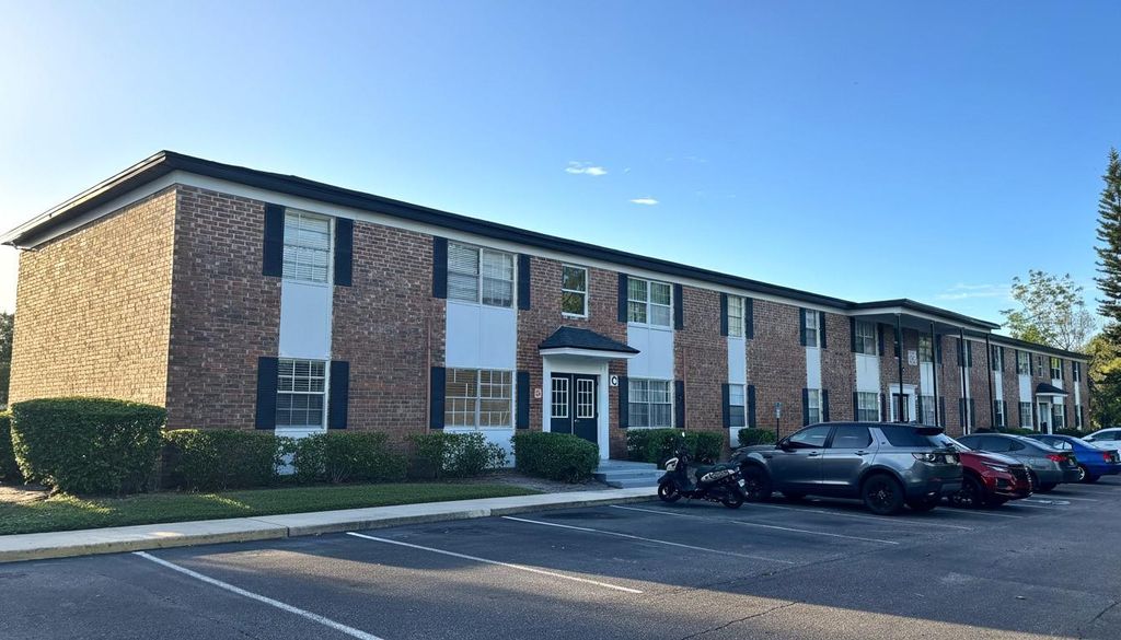 Photo of 5325 Curry Ford Road #10, Orlando, FL 32812 (MLS # O6349682)
