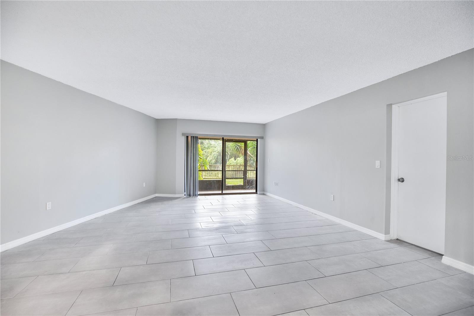 LAKE LOTUS CLUB 5 A CONDO REP - Residential