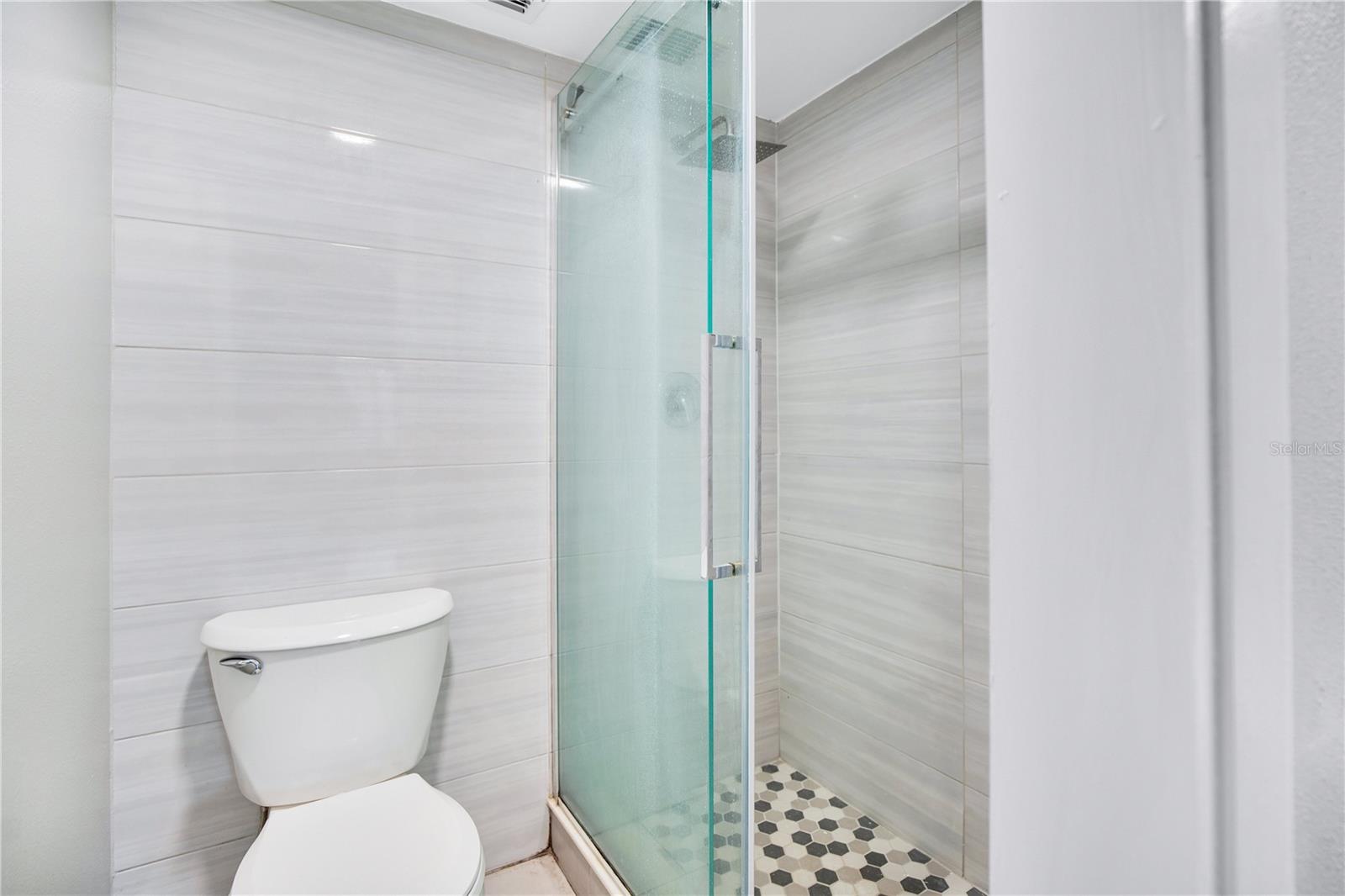 LAKE LOTUS CLUB 5 A CONDO REP - Residential