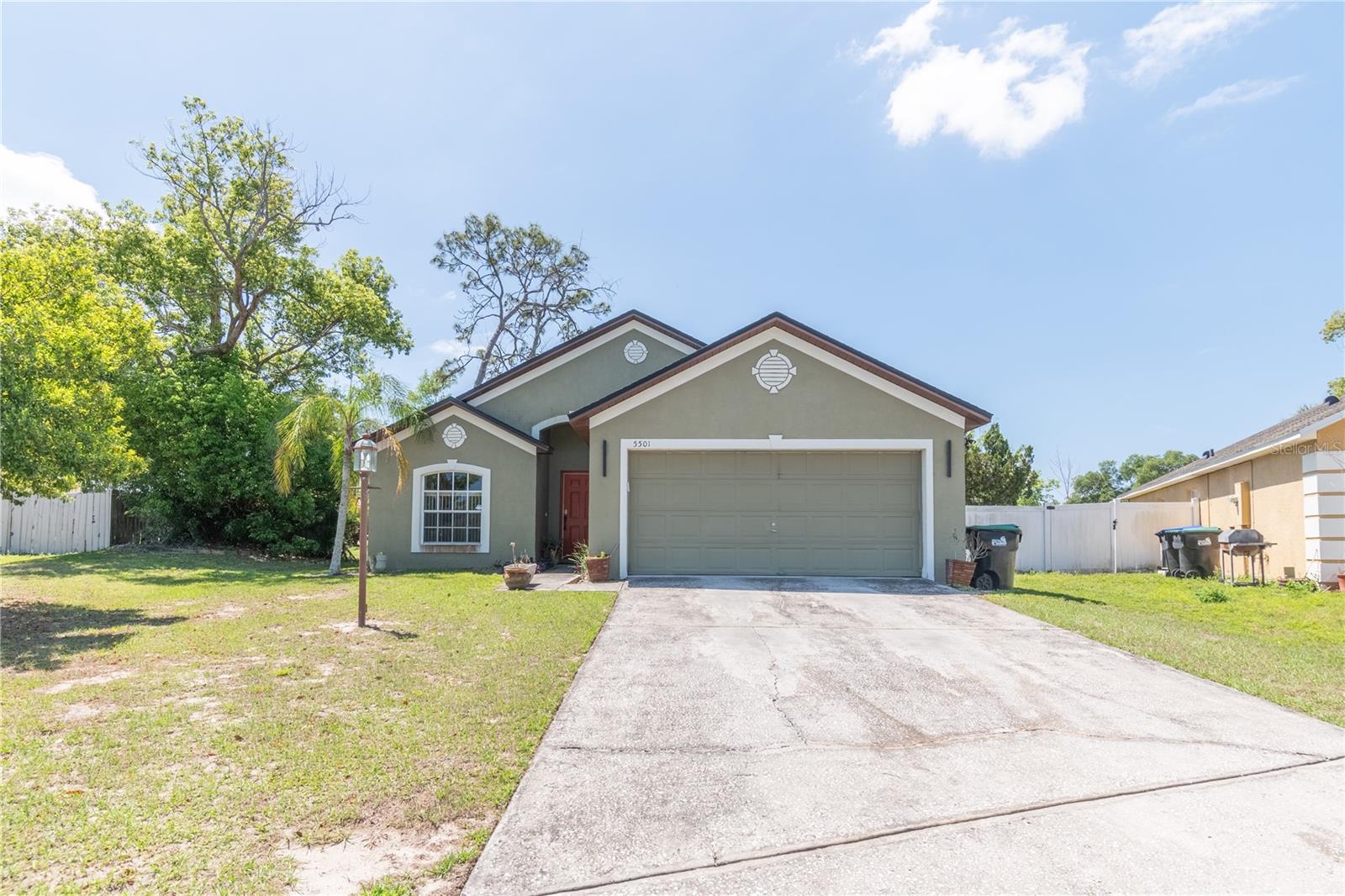 5501 CHATHAM WOODS COURT