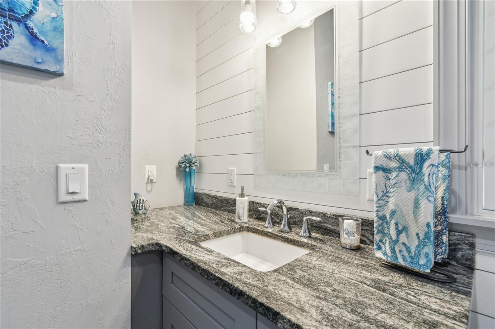 THORNTON CRK MOTORCOACH RESIDENCE - Residential