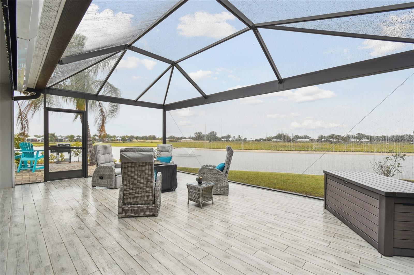 THORNTON CRK MOTORCOACH RESIDENCE - Residential