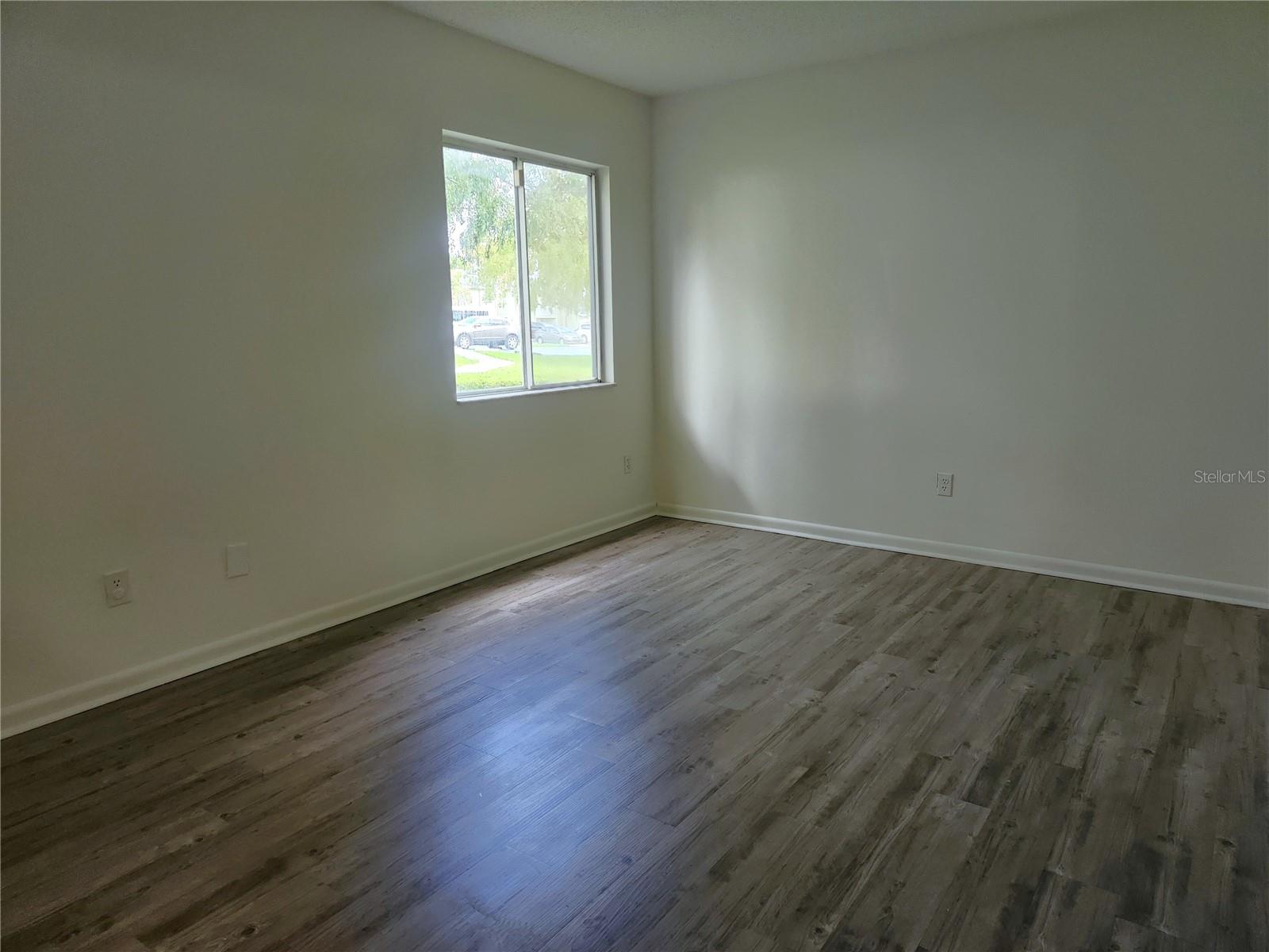 FAIRWAYS/SILVER SPGS SHORES - Residential