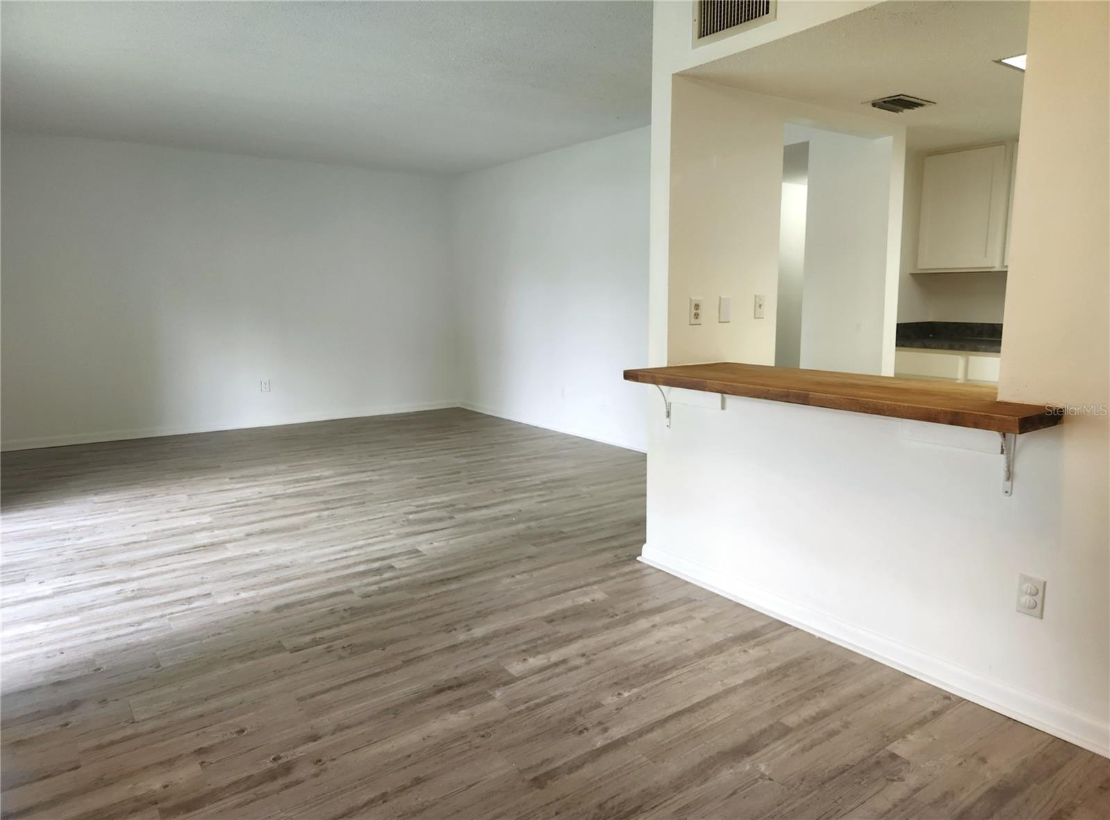 FAIRWAYS/SILVER SPGS SHORES - Residential