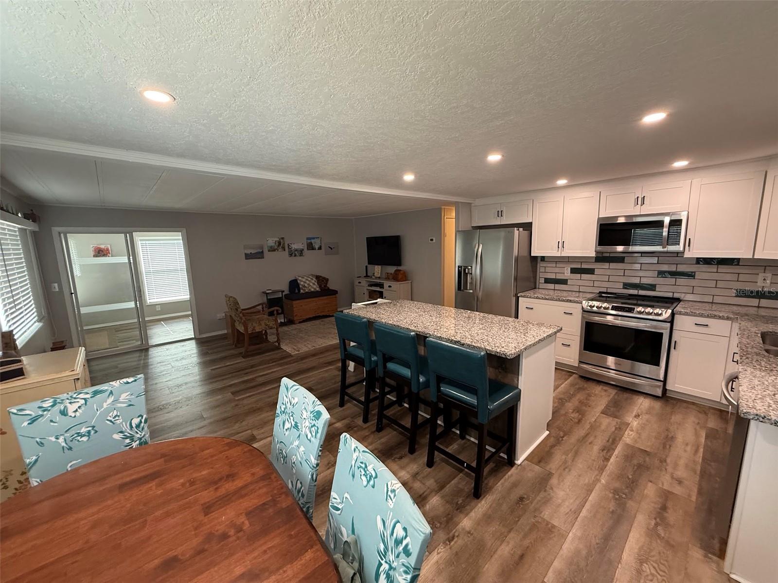 ZEPHYR SHORES UNREC - Residential